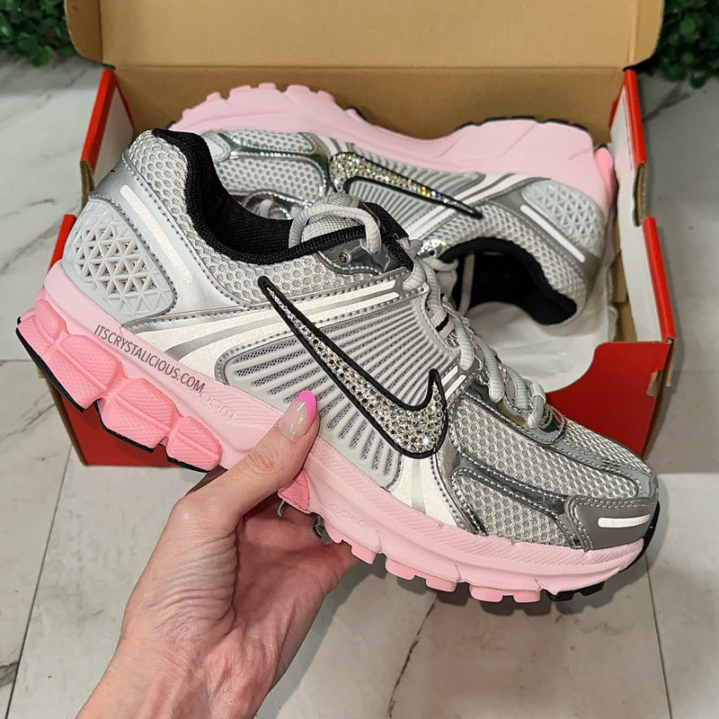 Nike Zoom Vomero 5 - Pink Foam/Crystal*